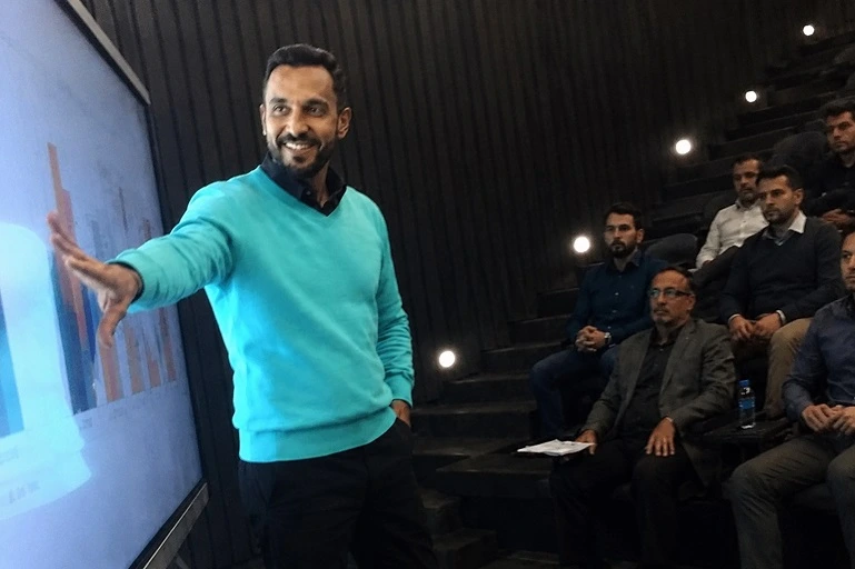 رامي بَدرهـ أثناء جلسة تدريبية